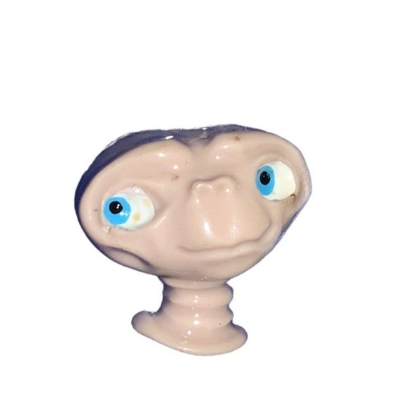 Universal Studio E.T. Lapel Pin - Picture 4 of 13